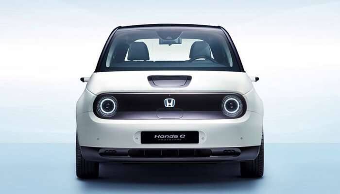 આવી રહી છે Honda e ઇલેક્ટ્રિક કાર, એકવાર ચાર્જ કરતાં દોડશે 200 કિમી આવી રહી છે Honda e ઇલેક્ટ્રિક કાર, એકવાર ચાર્જ કરતાં દોડશે 200 કિમી