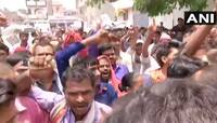 Video: મુઝફ્ફરપુરમાં નીતીશ કુમારનો વિરોધ, લોકોએ લગાવ્યા ‘હાય-હાય’ના નારા