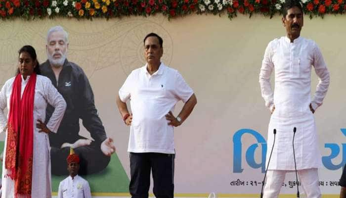 Yoga Day પર CM વિજય રૂપાણીએ કરી મોટી જાહેરાત, ગુજરાતમાં બનશે યોગ બોર્ડ