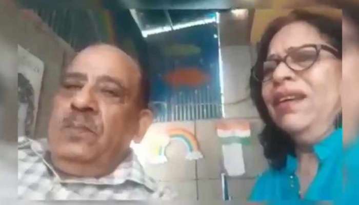 VIDEO: વૃદ્ધ દંપત્તિને ચોધાર આંસુએ રડાવનારા પુત્ર-પુત્રવધુને DM અને પોલીસે ભણાવ્યો પાઠ