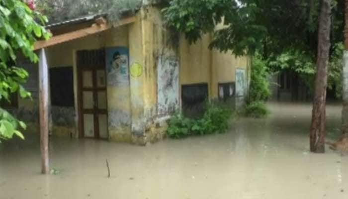 પાટણમાં મેઘરાજાની તોફોની બેટીંગ, હારીજમાં 7 ઇંચ વરસાદથી શાળા પાણીમાં ગરકાવ