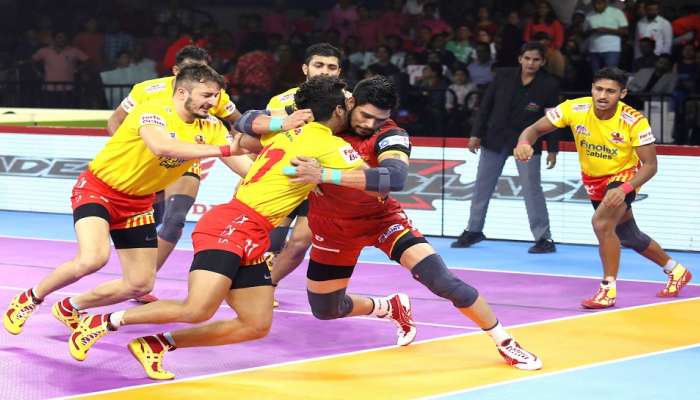 પ્રો કબડ્ડી 2019: બેંગલુરૂ બુલ્સે પોતાના ઘરમાં હાર સાથે કરી શરૂઆત, ગુજરાતે 32-23થી હરાવ્યું 