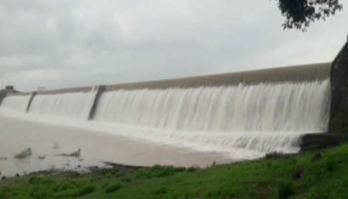 જામનગર: સતત વરસાદથી નદી-નાળાઓ અને ડેમ છલકાયા, ખેડૂતોમાં ખુશીનો માહોલ