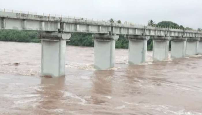 નર્મદા: કરજણ ડેમના ઉપરવાસ માંથી 1 લાખ 30 હજાર ક્યુસેક પાણીની છોડાયું, 8 ગામો એલર્ટ