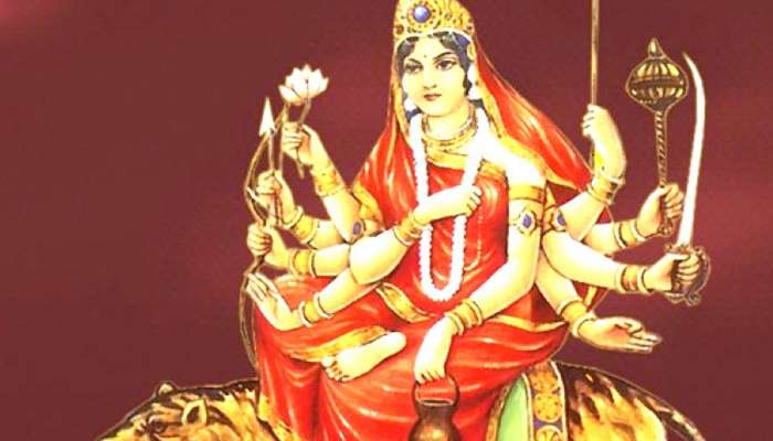 નવરાત્રિ 2019: ત્રીજા નોરતે કરો માતા ચંદ્રઘંટાની આરાધના, આ મંત્રનો અવશ્ય કરો જાપ નવરાત્રિ 2019: ત્રીજા નોરતે કરો માતા ચંદ્રઘંટાની આરાધના, આ મંત્રનો અવશ્ય કરો જાપ