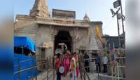 દશેરાએ ભગવાન દ્વારકાધીશના બાળ સ્વરૂપે કરી હતી સમીના વૃક્ષ નીચે શસ્ત્ર પૂજ