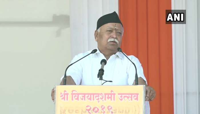 RSS વિજયાદશમી ઉત્સવ: સંઘ પ્રમુખે કહ્યું-'370 મુદ્દે વડાપ્રધાન અને ગૃહ મંત્રીનું કાર્ય પ્રશંસનીય'