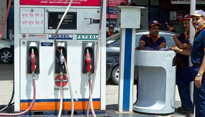 Petrol-Diesel Price: સતત બીજા દિવસે પેટ્રોલ-ડીઝલના ભાવમાં ઘટાડો