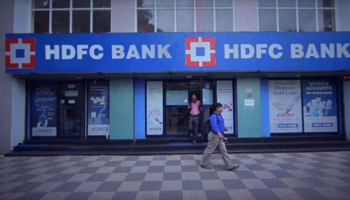 HDFC બેંકે પાસબુક પર લખ્યું, એકાઉન્ટમાં એક લાખથી વધુ હોય તો જવાબદારી નહી HDFC બેંકે પાસબુક પર લખ્યું, એકાઉન્ટમાં એક લાખથી વધુ હોય તો જવાબદારી નહી