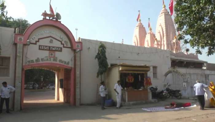વિશેષ : મોરબી હોનારત બાદ આ મંદિરની કૂઈમાંથી સમગ્ર મોરબીવાસીઓએ પાણી પીધું હતું