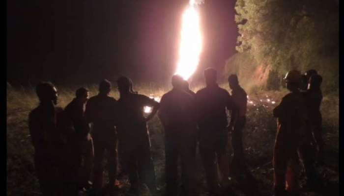 મહેસાણા : ONGC લાઈનમાં એકાએક આગ લાગતા બોલેરો જીપ બળીને ખાખ થઈ, 3 દાઝ્યા