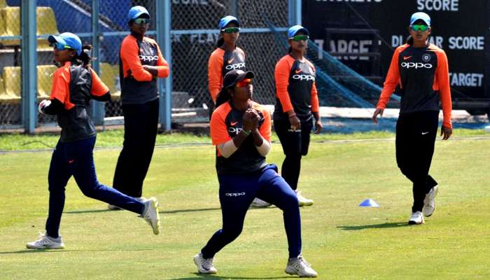 મહિલા T20I: ભારતે વિસ્ટ ઈન્ડિઝને 10 વિકેટે હરાવ્યું, શેફાલીની અડધી સદી, દીપ્તિની 4 વિકેટ