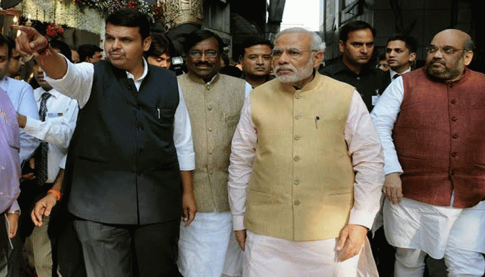 CM પદના શપથ લીધા બાદ BJP કાર્યાલય પહોંચ્યા ફડણવીસ, બોલ્યા-'મોદી હૈ તો મુમકિન હૈ'