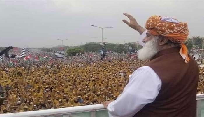 ખતરામાં છે ઈમરાન ખાનની ખુરશી, પાકિસ્તાનમાં તેમને સત્તા પરથી હટાવવા ચાલી રહ