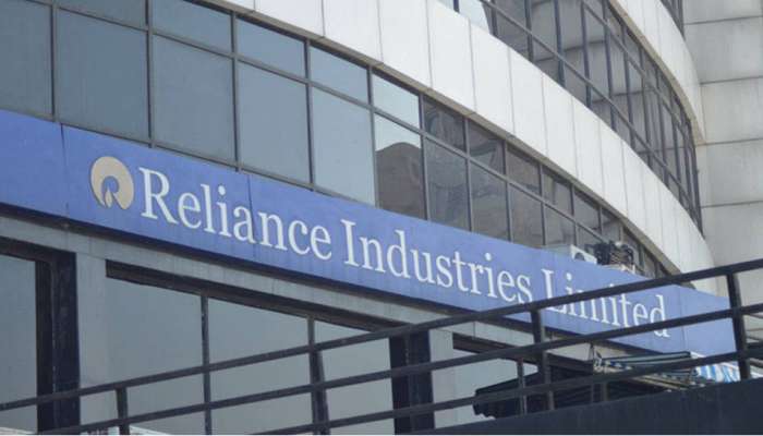 Reliance Industries : 10 લાખ કરોડનું માર્કેટ કેપ સ્પર્શ કરનારી પ્રથમ કંપની