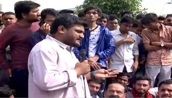 BinSachivalay Exam: કોંગ્રેસના 5 ધારાસભ્યો રોજ પરીક્ષાર્થીઓને સમર્થન આપવા માટે હાજર રહેશે