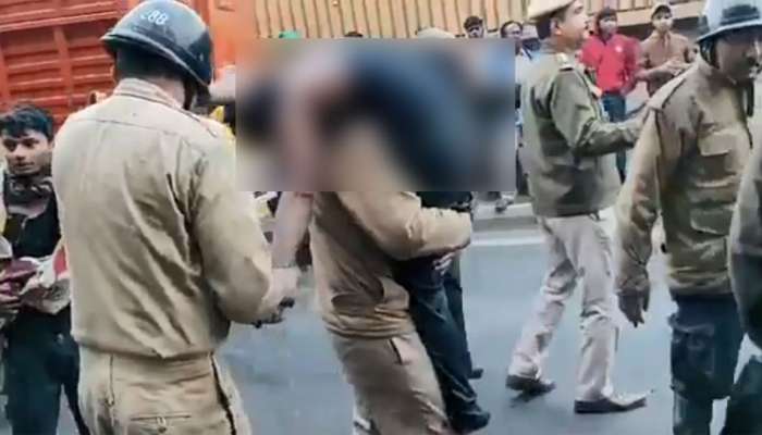 Delhi Fire: અત્યંત આઘાતજનક, કામની શોધમાં UP-બિહારથી આવેલા પીડિતો ઘેટા-બકરાની જેમ રહેતા હતાં
