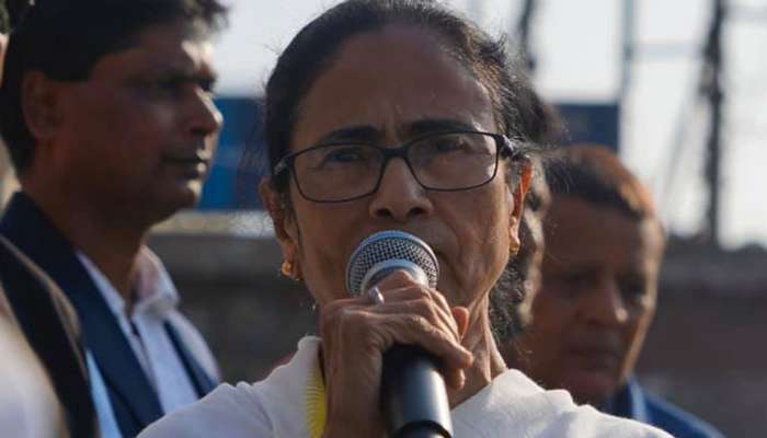 Citizenship Amendment Act: વિરોધ કરવામાં ભાન ભૂલ્યા CM મમતા બેનરજી, કરી જનમત સંગ્રહની માગણી