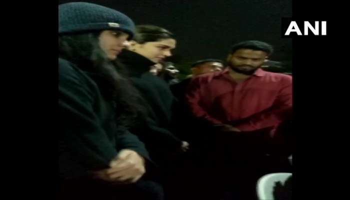 VIDEO: દીપિકા પાદુકોણ પહોંચી JNU, પ્રદર્શન કરી રહેલા વિદ્યાર્થીઓનું કર્યું સમર્થન