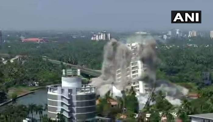 કેરળમાં મોટી કાર્યવાહી: ગેરકાયદેસર ઈમારતો વિસ્ફોટથી જમીનદોસ્ત કરાઈ, VIDEO