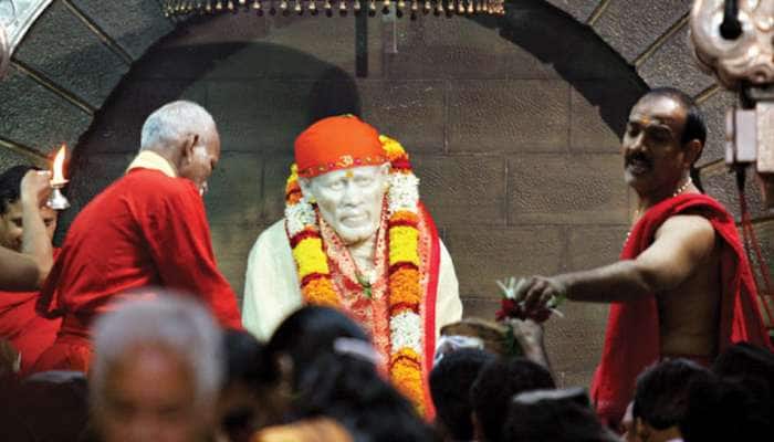 શિરડી સાંઈ દરબારમાં દર્શન કરવા જવાના છો તો પહેલા વાંચી લો આ ખબર, નહિ તો પસ્તાશો શિરડી સાંઈ દરબારમાં દર્શન કરવા જવાના છો તો પહેલા વાંચી લો આ ખબર, નહિ તો પસ્તાશો