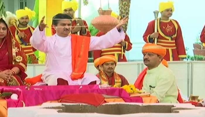 કૃષ્ણના આદેશથી પાંડવોએ કરેલ રાજસૂય યજ્ઞથી માંધાતાસિંહ જાડેજાની રાજતિલક વિધીનો પ્રારંભ થયો