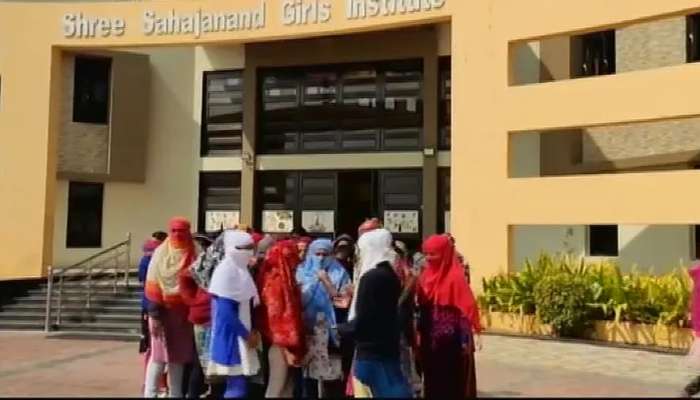 રાષ્ટ્રીય મહિલા પંચના ભુજમાં ધામા, વિદ્યાર્થીનીઓનાં નિવેદનની પ્રક્રિયા શરૂ