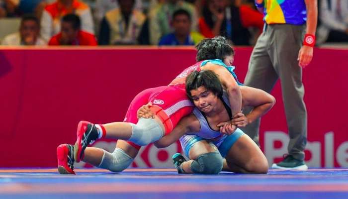 asian wrestling championship: દિવ્યા કાકરાને 68 કિલો વર્ગમાં જીત્યો ગોલ્ડ મેડલ