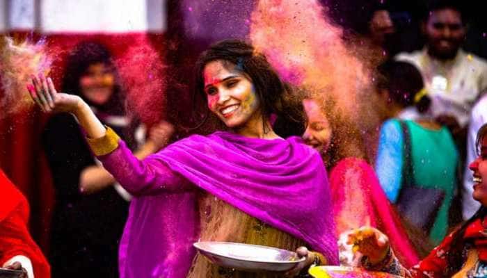 આ તારીખથી લાગશે હોળાષ્ટક, 8 દિવસ નહિ કરી શકો કોઈ પણ શુભ કાર્ય આ તારીખથી લાગશે હોળાષ્ટક, 8 દિવસ નહિ કરી શકો કોઈ પણ શુભ કાર્ય