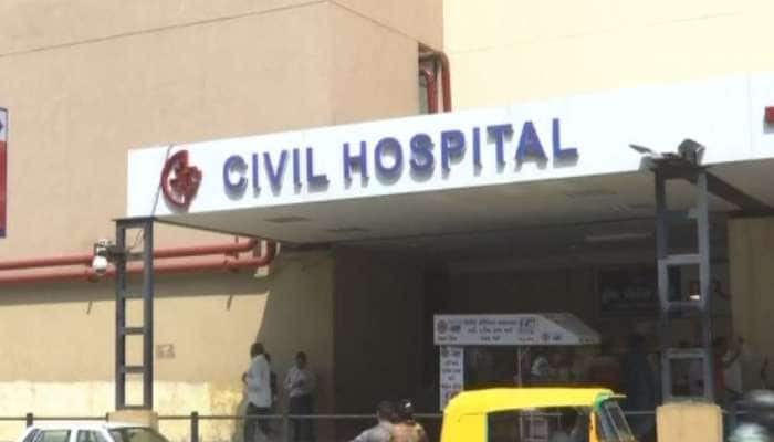 અમદાવાદ સિવિલ હોસ્પિટલમાં ન જવાના ડરે જુનાગઢના 5 ડોક્ટરોએ રાજીનામા આપ્યા 