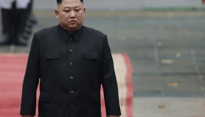 ઉત્તર કોરિયાનાં સરમુખત્યાર કિમ જોંગ ઉનનાં પિતાને દાદાની મુર્તિઓ તોડાઇ,નવી અટકળો ચાલુ