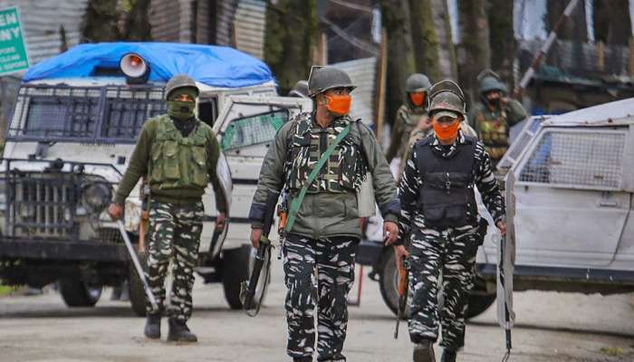 J&K: સુરક્ષા દળોને મળી મોટી સફળતા, લશ્કર-એ-તૈયબાના 4 આતંકીની ધરપકડ