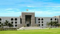 અમદાવાદ: ગુજરાત હાઇકોર્ટનાં જજ જે.બી પારડીવાલા અને ઇલેશ વોરાની બેન્ચ બદલી