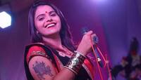 શહીદ સૈનિકોના સમર્થનમાં લોક સિંગર કાજલ મહેરિયા, લોકોને કરી આ અપીલ