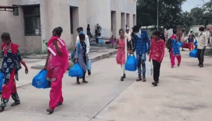 છોટાઉદેપુર: નસવાડીની સરકારી શાળાએ ગાઇડલાઇનનો ભંગ કર્યો, વિદ્યાર્થીઓને બોલાવ્યા