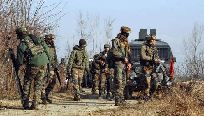 J&K: સુરક્ષાદળોએ LeT ના 3 આતંકીને દબોચ્યા, સામે આવી અત્યંત ચોંકાવનારી વાત 