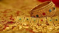 Gold Price Today: સસ્તુ થઇ રહ્યું છે સોનું, જાણો ક્યાં સુધી ઘટશે અને કેટલો થશે ભાવ