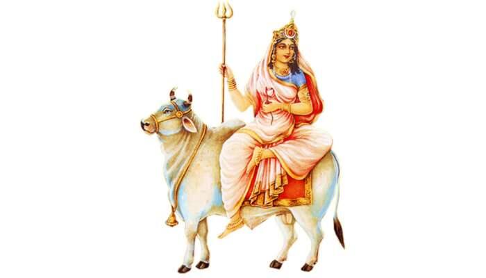 Navratri 2020: પ્રથમ દિવસે આ રીતે કરો માતા શૈલપુત્રીની પૂજા, આ છે મંત્ર અને વિધિ