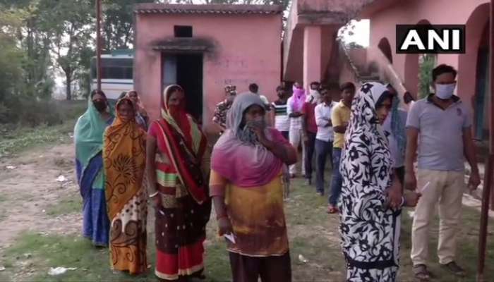Bihar Election LIVE: મતદારોમાં ભારે ઉત્સાહ,  બપોરના 3 વાગ્યા સુધીમાં 44.51% મતદાન