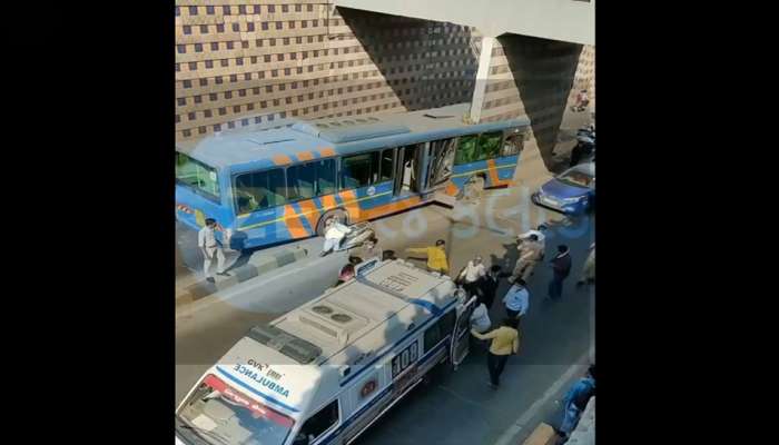 અમદાવાદમાં વિચિત્ર અકસ્માત, BRTS બસ દિવાલમાં ઘૂસી જતા બે ફાડિયાં થયા