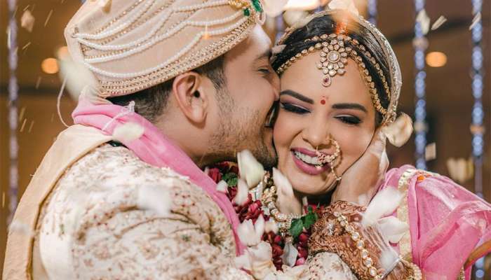 લગ્નના માત્ર દસ જ દિવસમાં પત્નીથી કંટાળી ગયા આદિત્ય નારાયણ? 