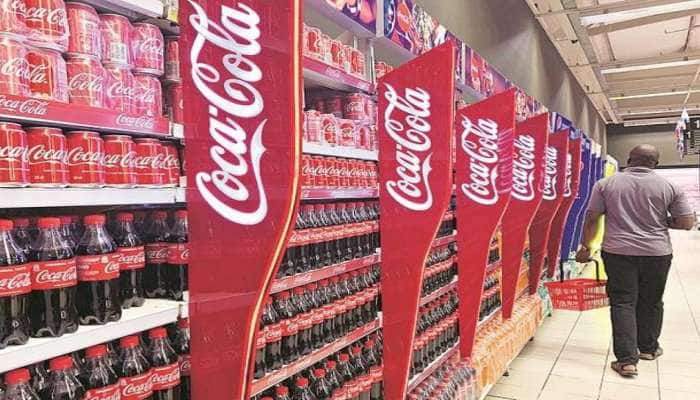 Coca-Colaની જાહેરાત, 9% આવકમાં ઘટાડા બાદ 2200 લોકોને બતાવશે બહારનો રસ્તો