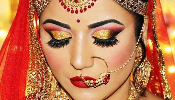 Makeup Tips: પાર્લર વગર ઘરે પણ કરી શકો છો શાનદાર બ્રાઈડલ મેકઅપ, અપનાવો આ ખાસ ટિપ્સ