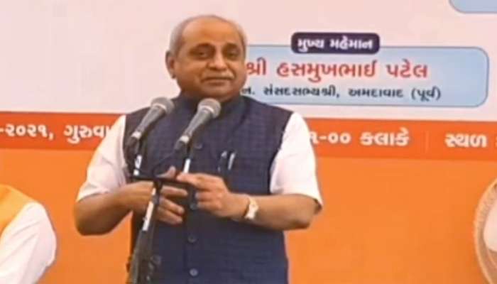 પતંગોનાં પેચનાં ઉદાહરણો સાથે નીતિન પટેલનો વિપક્ષ પર કટાક્ષ, કહ્યું-વિપક્ષે લંગરિયાં નાખ્યાં, ને પતંગ લૂંટવા ઝાડીયું પણ લાવ્યા