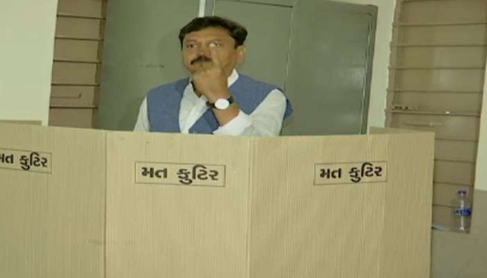 કોર્પોરેશનમાં હારની જવાબારી સ્વીકારી શહેર કોંગ્રેસ પ્રમુખ શશીકાન્ત પટેલે આપ્યુ રાજીન
