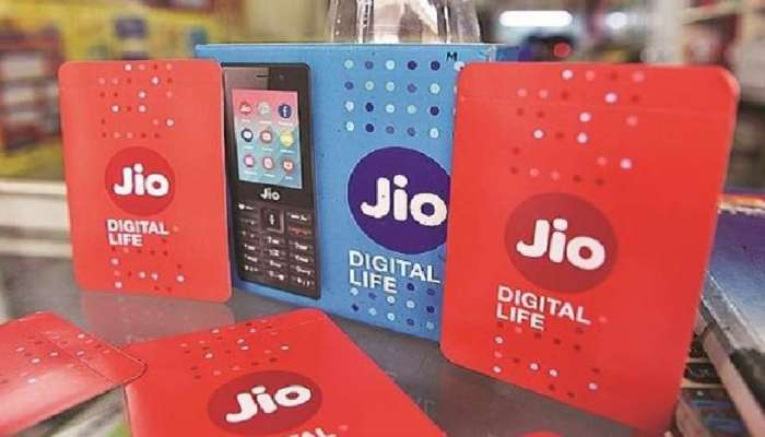 Reliance Jio 749 રૂપિયામાં આપી રહ્યું છે એક વર્ષ માટે અનલિમિટેડ સર્વિસ, કોલ અને ડેટા