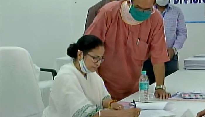 Mamata Banerjee Nomination: શિવ મંદિરમાં પૂજા કરીને મમતા બેનર્જીએ નંદીગ્રામ બેઠક માટે ઉમેદવારી નોંધાવી