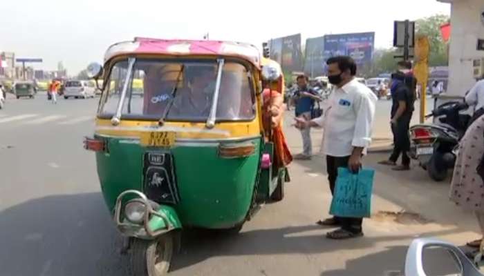 Ahmedabad : બસો બંધ થતા શહેરનો ટ્રાફિક રીક્ષામાં ડાયવર્ટ થયો, મુસાફરો પાસેથી તોતિંગ ભાડુ વસૂલાઈ રહ્યું છે 