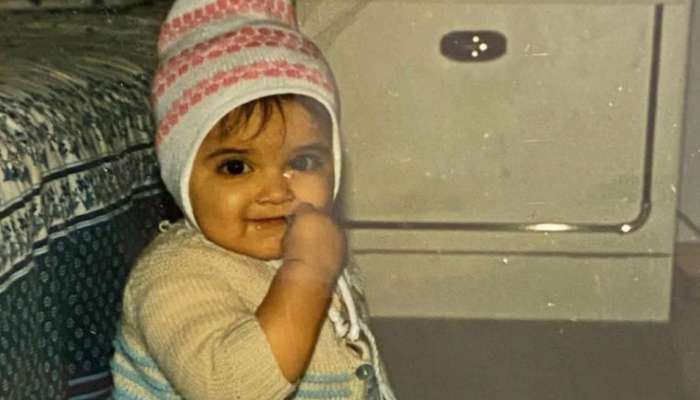 Viral Photo: આ સુપરહોટ અભિનેત્રીએ પોતાની જાતને ગણાવી 'ઈન્દિરાનગરની ગુંડી', ઓળખી તમે? Viral Photo: આ સુપરહોટ અભિનેત્રીએ પોતાની જાતને ગણાવી 'ઈન્દિરાનગરની ગુંડી', ઓળખી તમે?