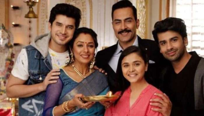 Anupamaa: 'અનુપમા' માં આવશે આ 5 ધમાકેદાર ટ્વિસ્ટ, આ દમદાર અભિનેતાની થશે એન્ટ્રી Anupamaa: 'અનુપમા' માં આવશે આ 5 ધમાકેદાર ટ્વિસ્ટ, આ દમદાર અભિનેતાની થશે એન્ટ્રી